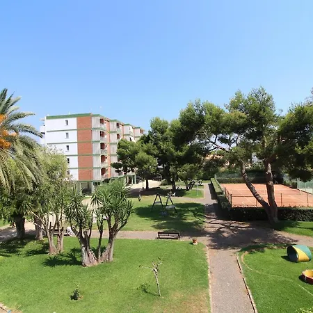 Global Properties, Con Terraza Y Piscina A Un Paso De La Playa
