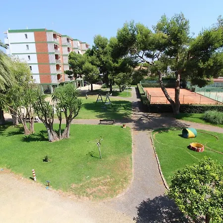 Global Properties, Con Terraza Y Piscina A Un Paso De La Playa Apartament